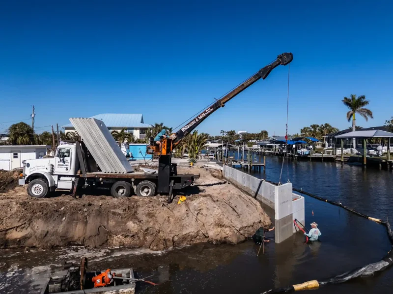 Durable Vinyl Seawall Installation in Lee County