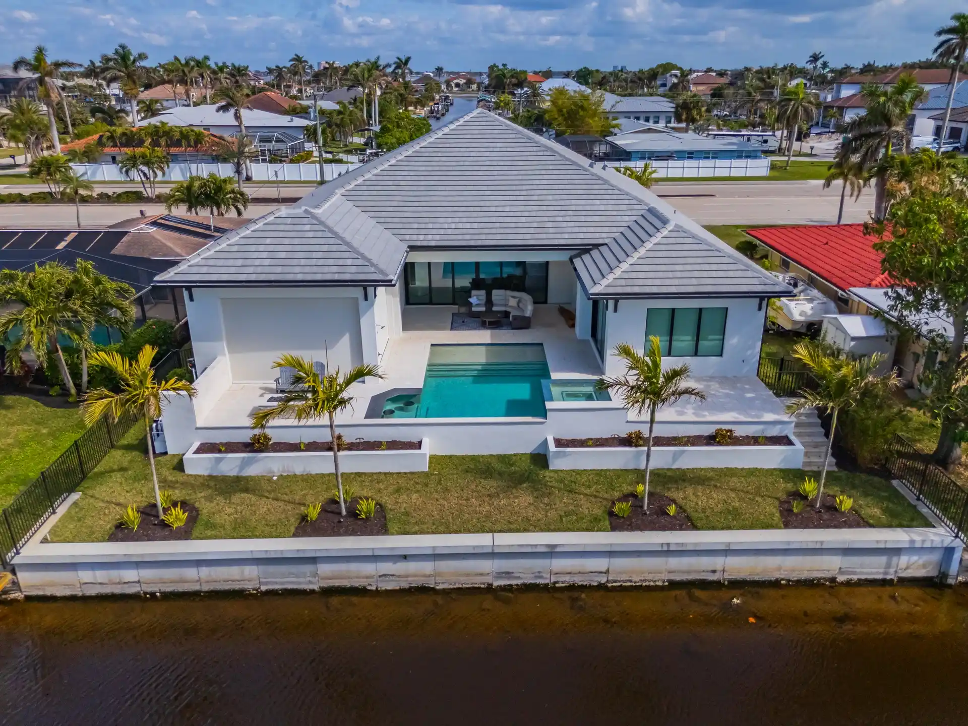 Seawall maintenance Florida : Williamson & Sons Marine